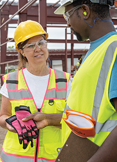 Does OSHA actually require personal protective equipment to properly fit the employee wearing it?